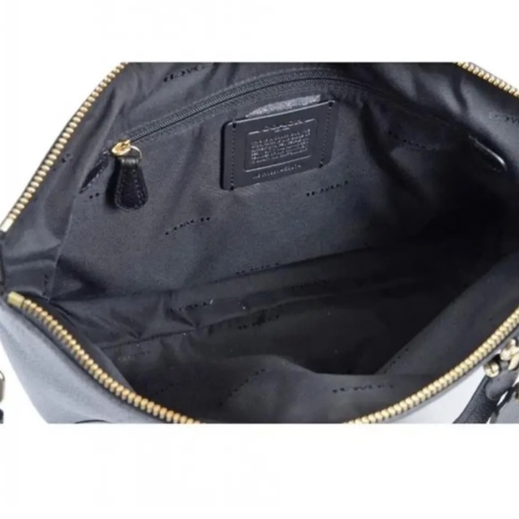 Coach Black Pebbled Leather Satchel Crossbody Handbag Gold Logo RARE - Picture 3 of 4